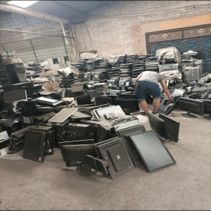 深圳回收電腦上門服務電話是多少？英耀 24 小時在線響應